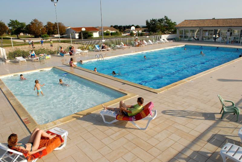 Aparthotel Azureva Fouras Zewnętrze zdjęcie