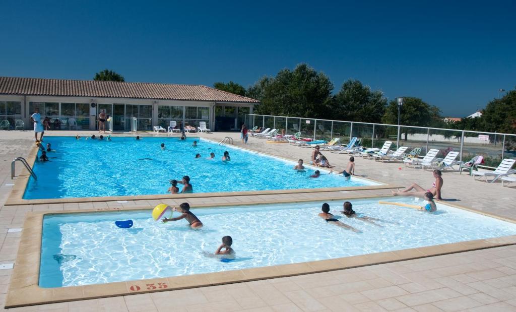 Aparthotel Azureva Fouras Zewnętrze zdjęcie